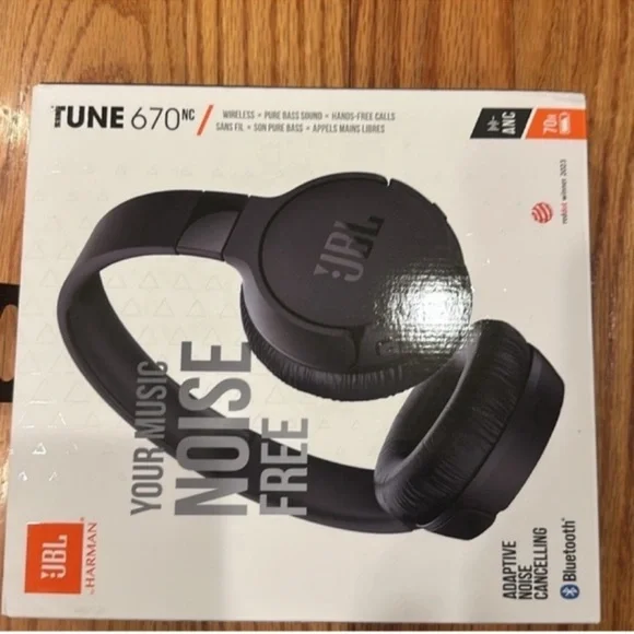 New in Box JBL Tune 670NC Bluetooth Wireless On-Ear Headphones- Black - Picture 8 of 12